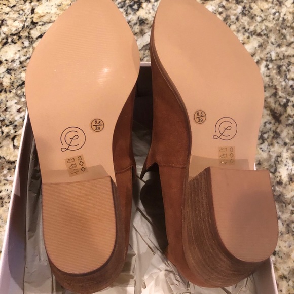 Ladies Brand New Booties - Picture 3 of 5